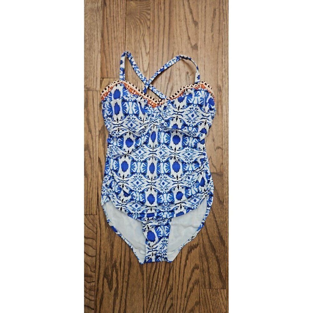 Fantasies Aztec Print Ruched Slimming One Piece Swimsuit Women's Size 32 DDD